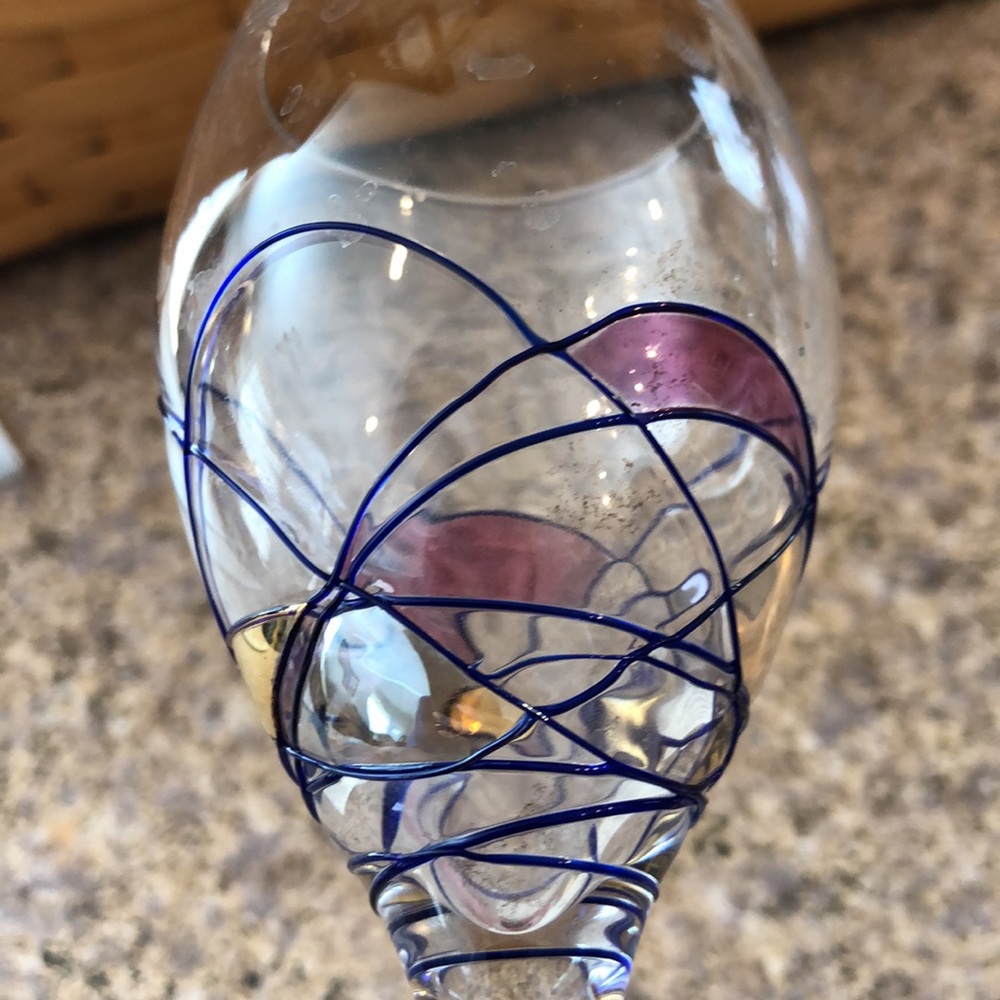 The Milano Collection 1 Single Glass Color Swirl with Gold - Picture 8 of 11
